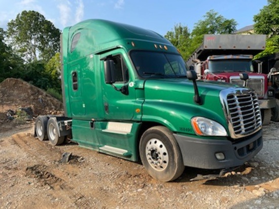 2014 FREIGHTLINER CASCADIA