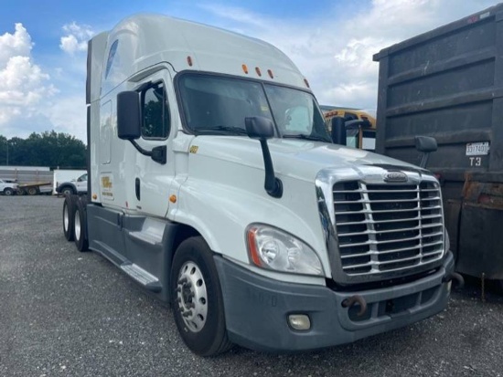 2015 FREIGHTLINER CASCADIA