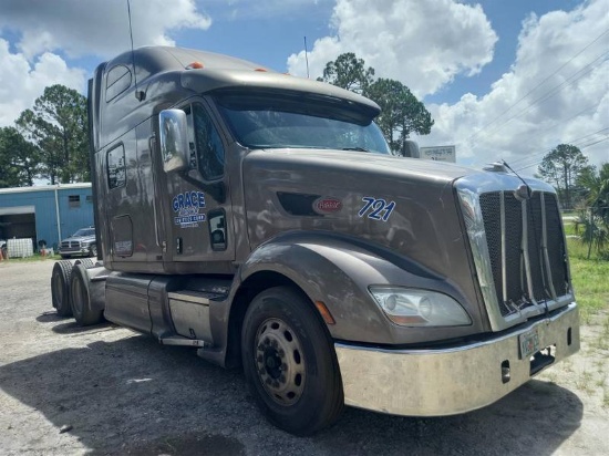 2013 PETERBILT 587