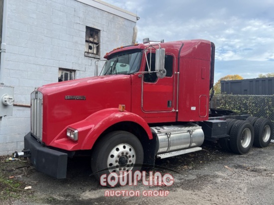 2012 KENWORTH T800 SLEEPER