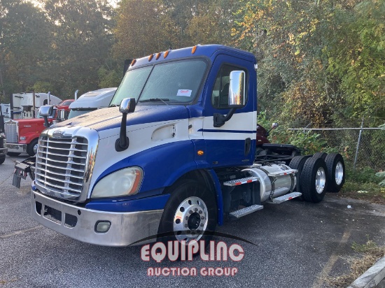 2012 FREIGHTINER CASCADIA