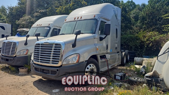 2017 FREIGHTLINER CASCADIA