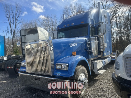2006 FREIGHTLINER CLASIC XL SLEEPER