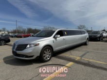 2019 LINCOLN 120-inch MKT LIMOUSINE