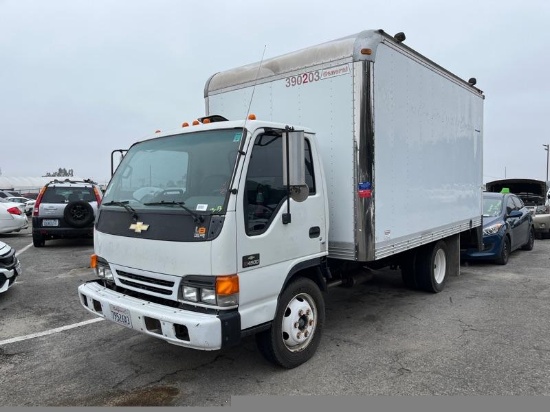2005 CHEVROLET W4500 BOX TRUCK