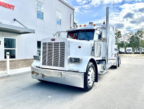 2005 PETERBILT 379 EXHD SLEEPER