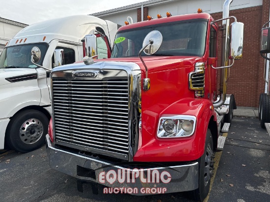 2019 FREIGHTLINER SD122 DAY CAB
