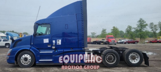 2017 VOLVO VNL64T630 TANDEM AXLE SLEEPER