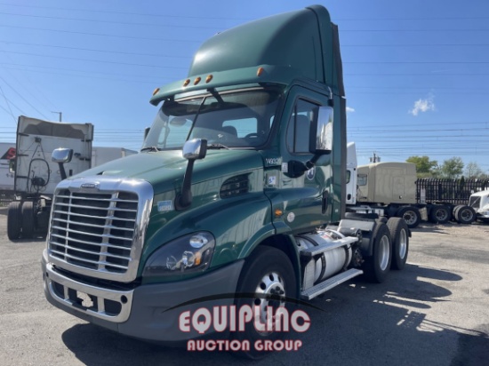 2016 FREIGHTLINER CASCADIA TANDEM AXLE DAY CAB