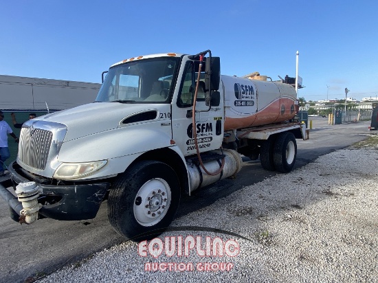 2008 INTERNATIONAL 4300 WATER TRUCK