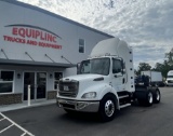 2011 FREIGHTLINER M2 112 DAY CAB