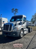 2013 FREIGHTLINER CASCADIA DAY CAB