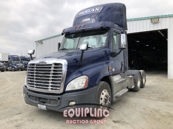 2017 FREIGHTLINER CASCADIA DAY CAB
