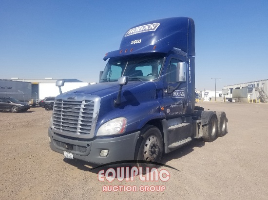 2017 FREIGHTLINER CASCADIA DAY CAB