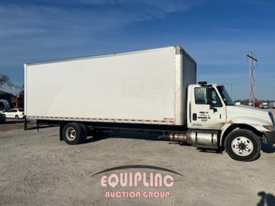 2018 INTERNATIONAL 4300 BOX TRUCK
