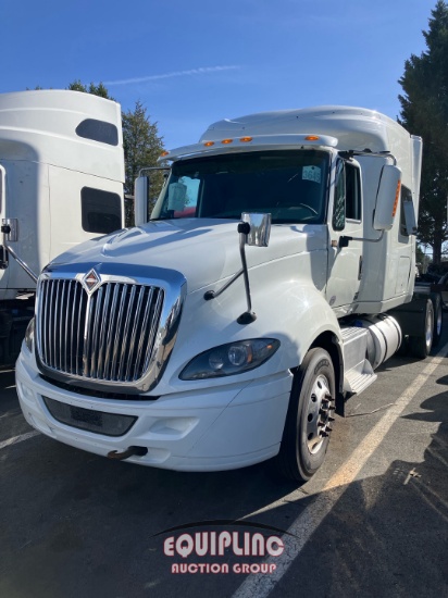 2017 INTERNATIONAL PROSTAR PLUS TANDEM AXLE MIDROOF SLEEPER
