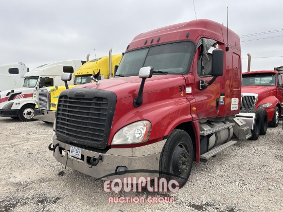 2013 FREIGHTLINER CASCADIA SLEEPER