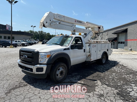 2016 Ford F550 XL Bucket Truck