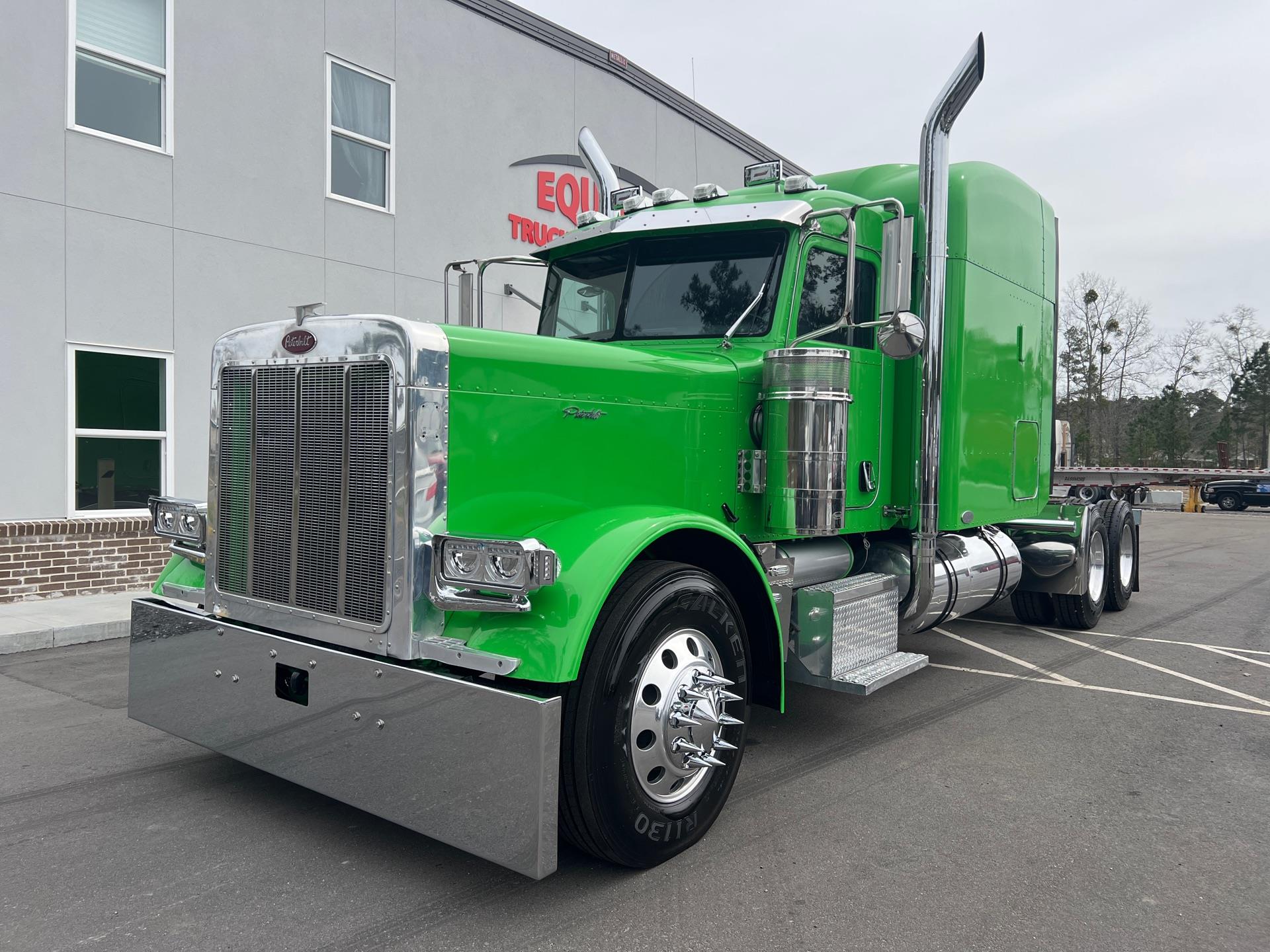 2006 PETERBILT 379 EXHD SLEEPER | Proxibid 2006 PETERBILT 379 EXHD SLEEPER | Proxibid