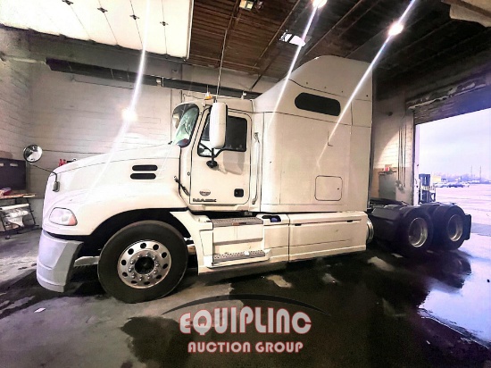 2014 Mack CXU613 Sleeper
