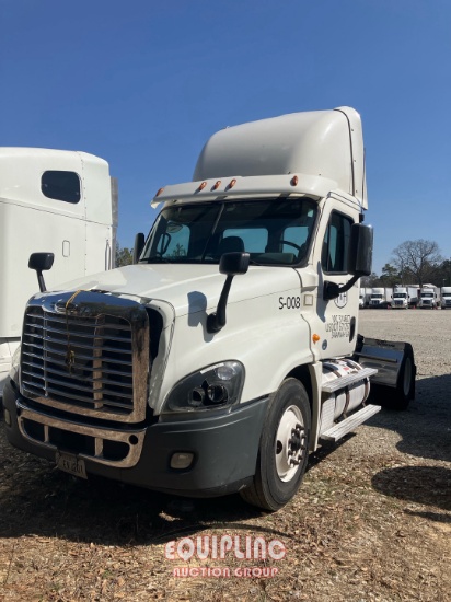 2014 FREIGHTLINER CASCADIA DAY CAB