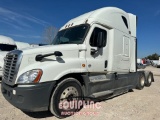 2017 FREIGHTLINER CASCADIA TANDEM AXLE SLEEPER