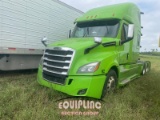 2020 FREIGHTLINER CASCADIA TANDEM AXLE SLEEPER