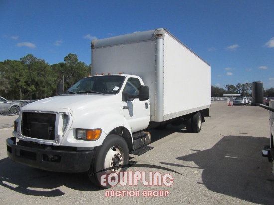 2015 FORD F750 26FT NON CDL BOX TRUCK