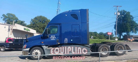 2016 FREIGHTLINER CASCADIA TANDEM AXLE SLEEPER