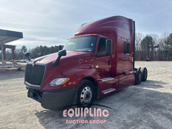 2020 INTERNATIONAL LT625 TANDEM AXLE SLEEPER TRUCK