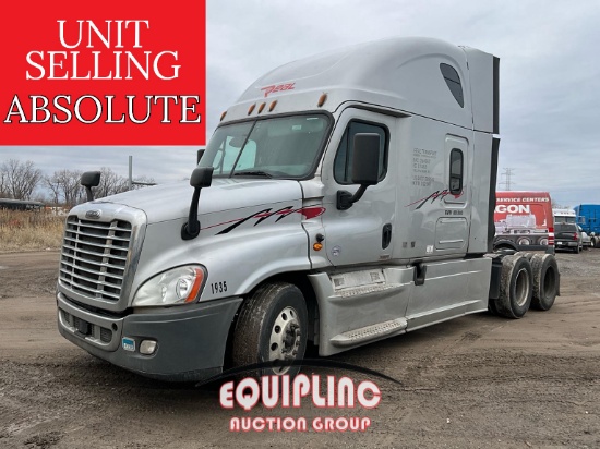 2017 FREIGHTLINER CASCADIA TANDEM AXLE SLEEPER TRUCK