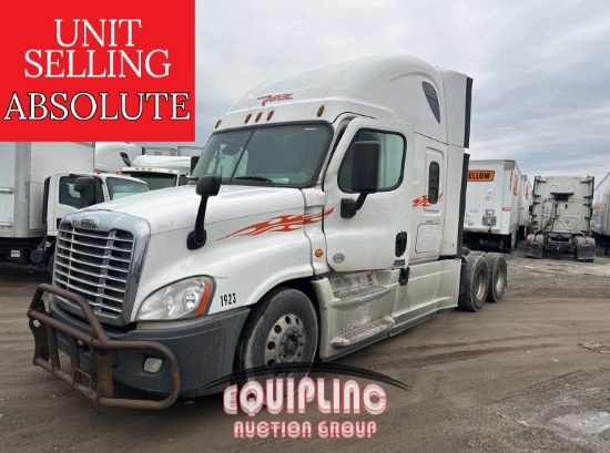 2017 FREIGHTLINER CASCADIA TANDEM AXLE SLEEPER