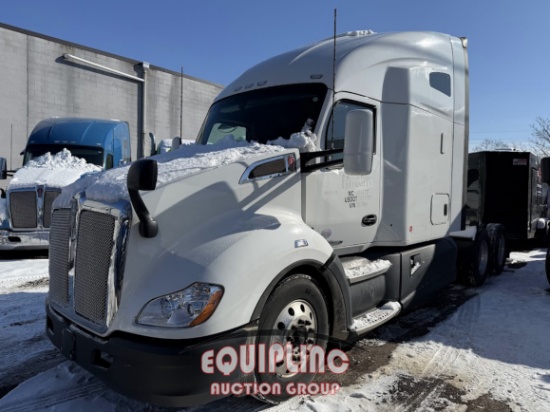 2020 KENWORTH T680 TANDEM AXLE SLEEPER