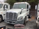 2019 FREIGHTLINER CASCADIA DAY CAB
