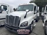 2019 FREIGHTLINER CASCADIA DAY CAB