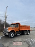 2005 INTERNATIONAL 7400 TANDEM AXLE DUMP TRUCK