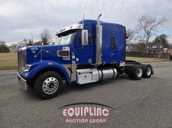 2018 FREIGHTLINER CORONADO 122 SD TANDEM AXLE MID ROOF TRUCK