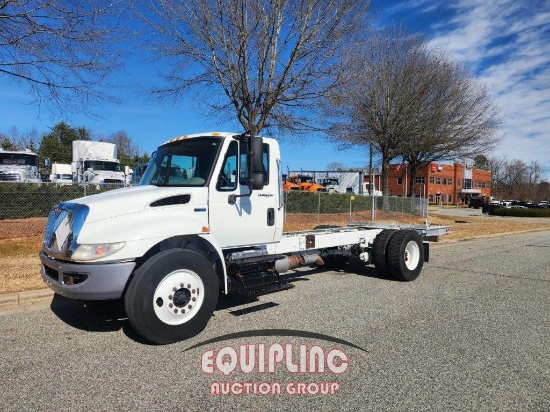 2012 INTERNATIONAL 4300 CAB AND CHASSIS