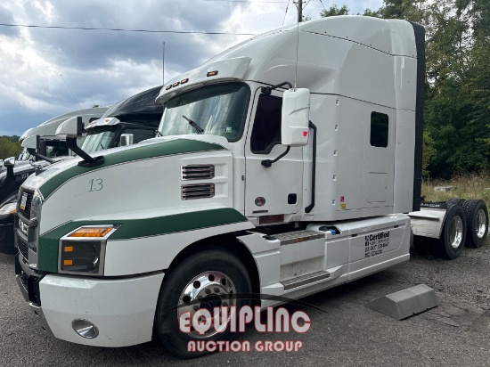2021 MACK ANTHEM SLEEPER TRUCK