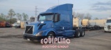 2012 VOLVO VNL TANDEM AXLE SLEEPER