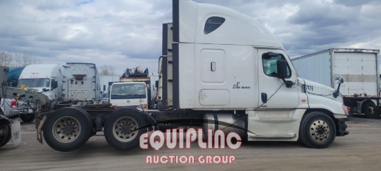 2016 FREIGHTLINER CASCADIA TANDEM AXLE SLEEPER
