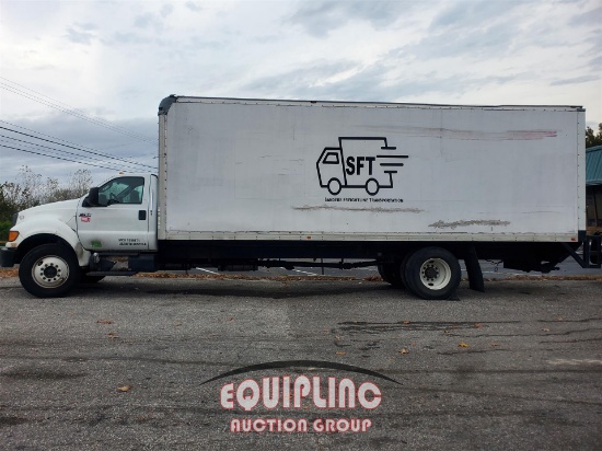 2015 FORD F750 BOX TRUCK