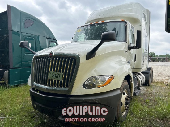 2020 INTERNATIONAL LT625 TANDEM AXLE SLEEPER