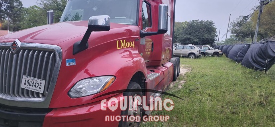 2019 INTERNATIONAL LT625 TANDEM AXLE SLEEPER
