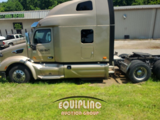 2019 PETERBILT 579 TANDEM AXLE SLEEPER