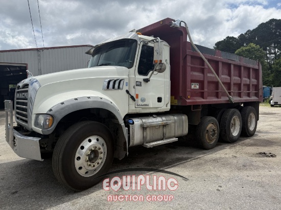 2016 MACK GU713 GRANITE TRI AXLE DUMP TRUCK