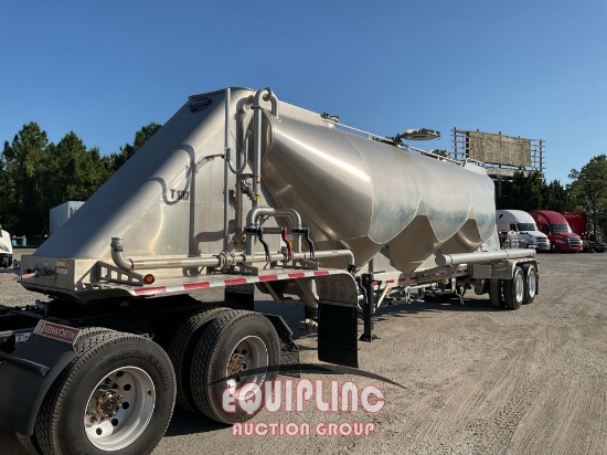 2023 MAC 42FT PNEUMATIC TRAILER