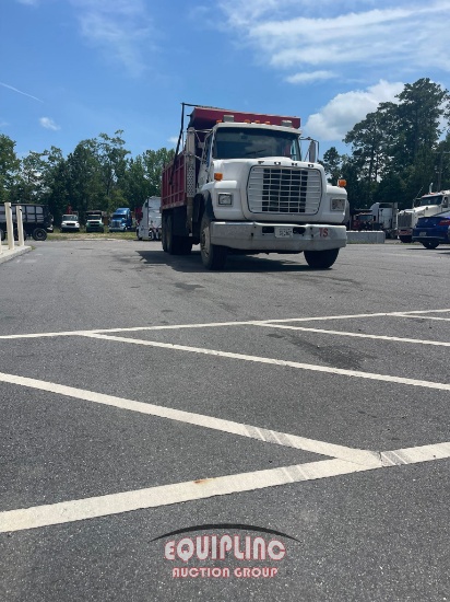 1995 FORD LT9000 DUMP TRUCK