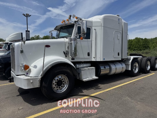 2015 PETERBILT 367 TRI AXLE HEAVY HUAL SINGLE BUNK SLEEPER