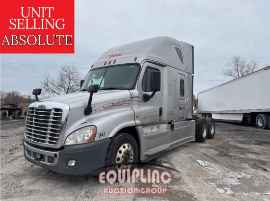 2017 FREIGHTLINER CASCADIA TANDEM AXLE SLEEPER TRUCK